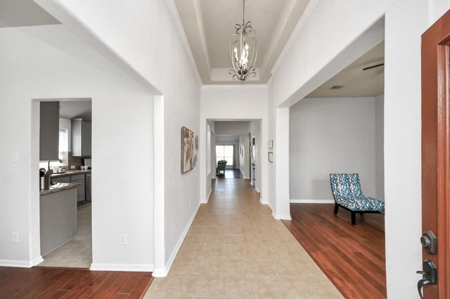 15122 Heron Meadow Ln, House other with 3 bedrooms, 2 bathrooms and 2 parking in Cypress TX | Image 9
