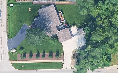 2 Ridge Ave, Prospect Heights, IL, 60070-1350 | Card Image