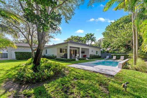 7931 Sw 58th Ave, South Miami, FL, 33143-5505 | Card Image