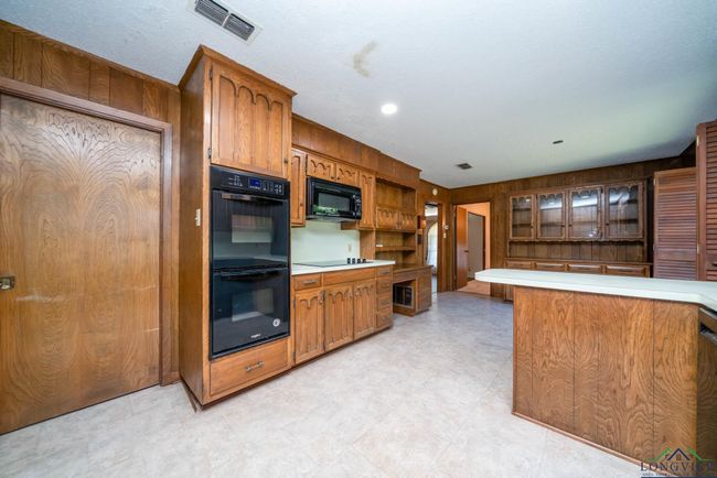 107 Tulip St, House other with 3 bedrooms, 3 bathrooms and null parking in White Oak TX | Image 24