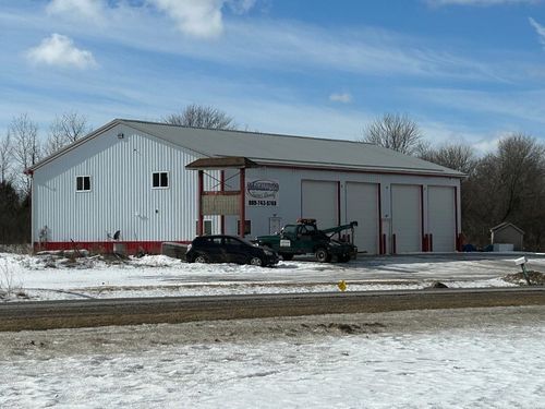 4040 E M 71, Corunna, MI, 48817-9509 | Card Image