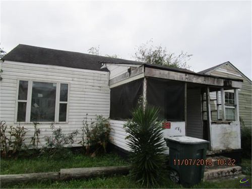 946 Ponce De Leon Cir, Macon, GA, 31206-2338 | Card Image