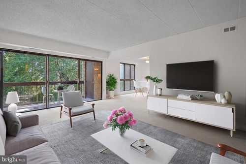 apt-201-5160 Maris Ave, ALEXANDRIA, VA, 22304-1966 | Card Image
