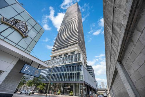 1602-138 Downes St, Toronto, ON, M5E0E4 | Card Image