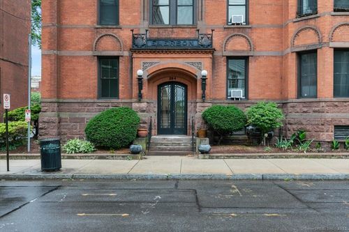 apt-503-284 Orange St, New Haven, CT, 06510-1705 | Card Image
