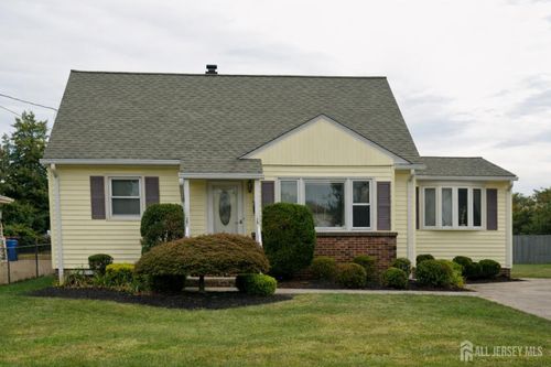 603 1st Avenue, North Brunswick, NJ, 08902 | Card Image