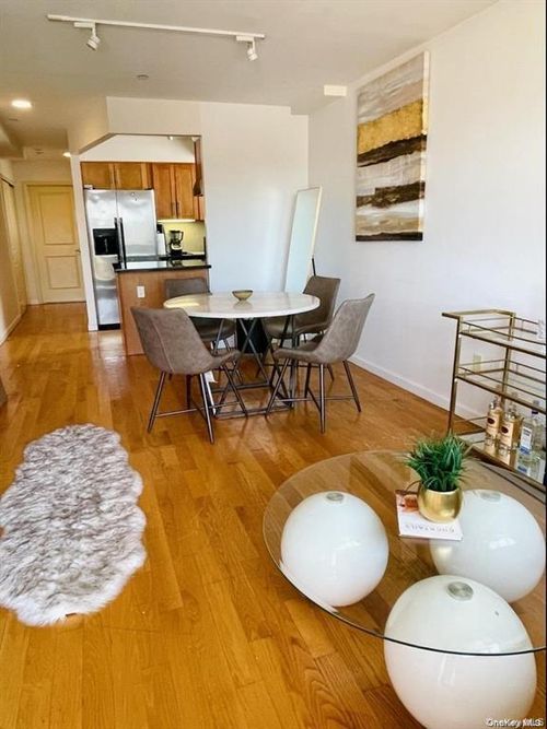 apt-6a-91-06 Whitney Ave, Elmhurst, NY, 11373-2297 | Card Image