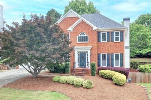 10665 Wren Ridge Rd, Johns Creek, GA, 30022-6647 | Card Image