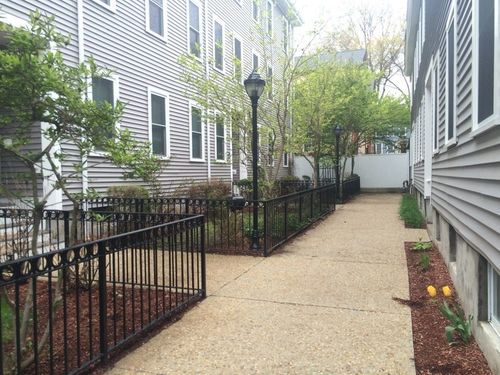c-7 Mullins Ct, Cambridge, MA, 02141-1541 | Card Image