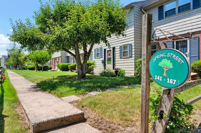 141 - 141 Spring St, Condo with 2 bedrooms, 2 bathrooms and 2 parking in Wethersfield CT | Image 32