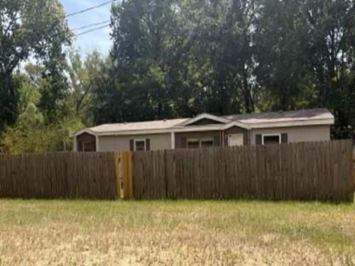 18211 County Road 2195, Whitehouse, TX, 75791-9710 | Card Image