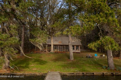 152 Cedar Hill Ln, Flora, MS, 39071-9572 | Card Image