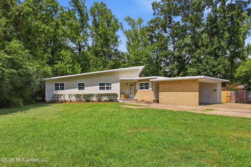 728 Colonial Circle, Jackson, MS, 39211 | Card Image
