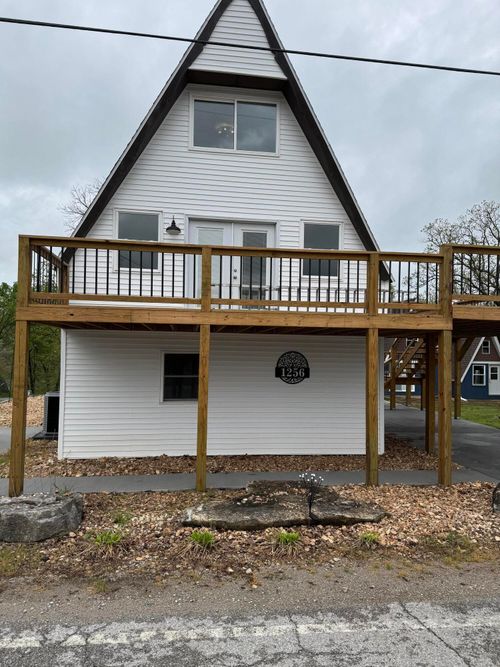 1256 Black Oak Resort Ln, Lampe, MO, 65681-8237 | Card Image