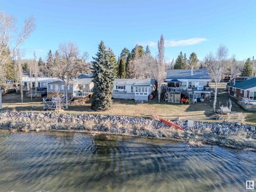 316 3 St, Yellowstone, AB, T0E1A0 | Card Image