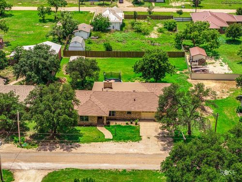 606 Nichols St, Rowena, TX, 76875-3665 | Card Image