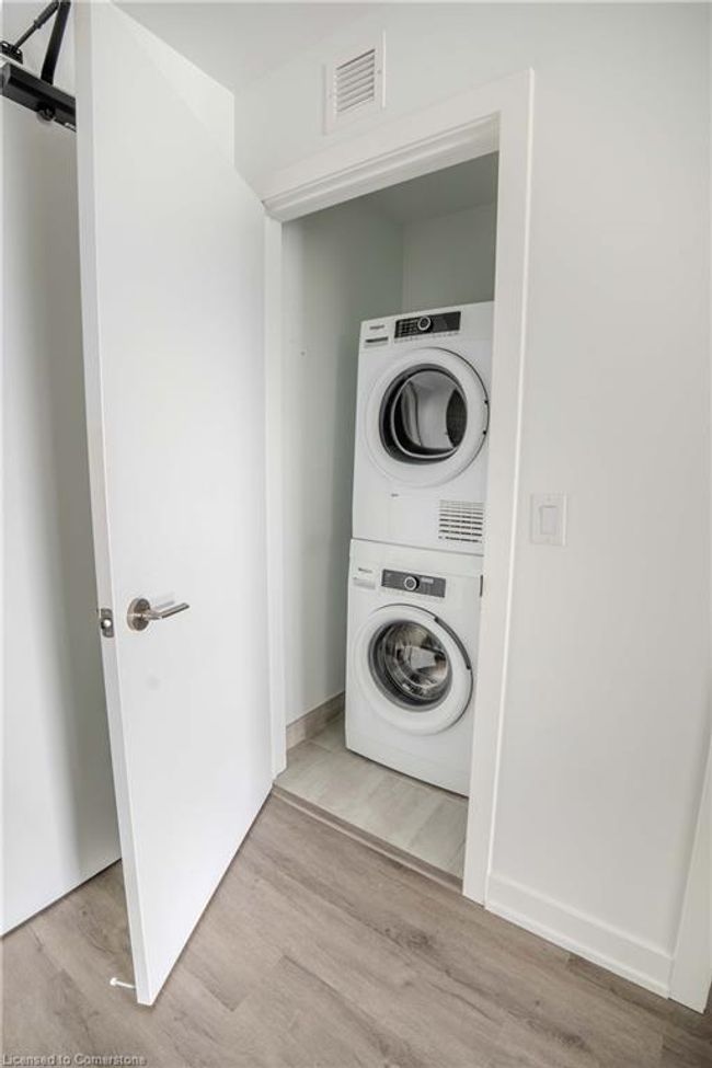 202 - 600 N Service Rd, House attached with 1 bedrooms, 1 bathrooms and 1 parking in Stoney Creek ON | Image 11