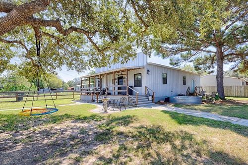 5160 Avenue B, Sheridan, TX, 77475 | Card Image