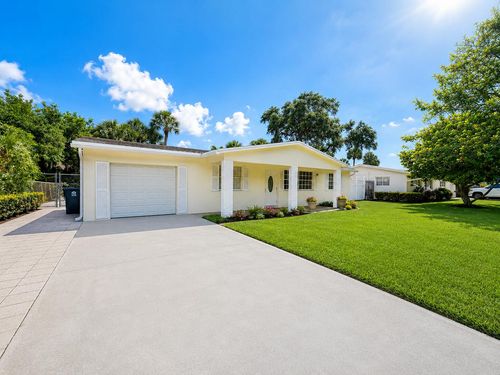 2395 Idlewild Rd, Palm Beach Gardens, FL, 33410-2501 | Card Image