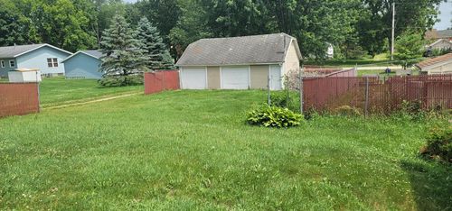 315 2nd St, FOX LAKE, WI, 53933-8001 | Card Image