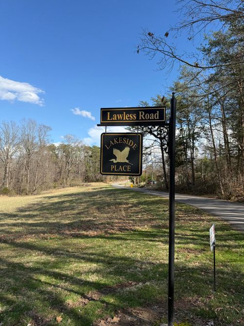 14 Lawless Ct, Jamestown, KY, 42629-2055 | Card Image