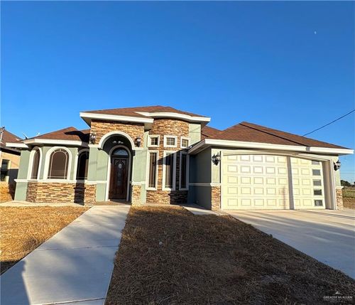 104 Los Altos St, Roma, TX, 78584-6350 | Card Image