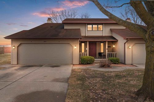 2405 Cedar Ridge Court, Ashwaubenon, WI, 54313 | Card Image