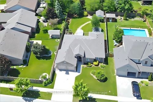 1861 Louise Blvd, London, ON, N6G5G2 | Card Image