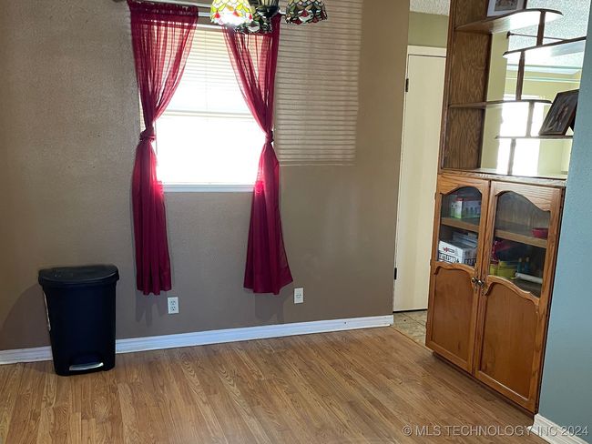 1011 10 Th St, House other with 2 bedrooms, 1 bathrooms and null parking in Cushing OK | Image 8