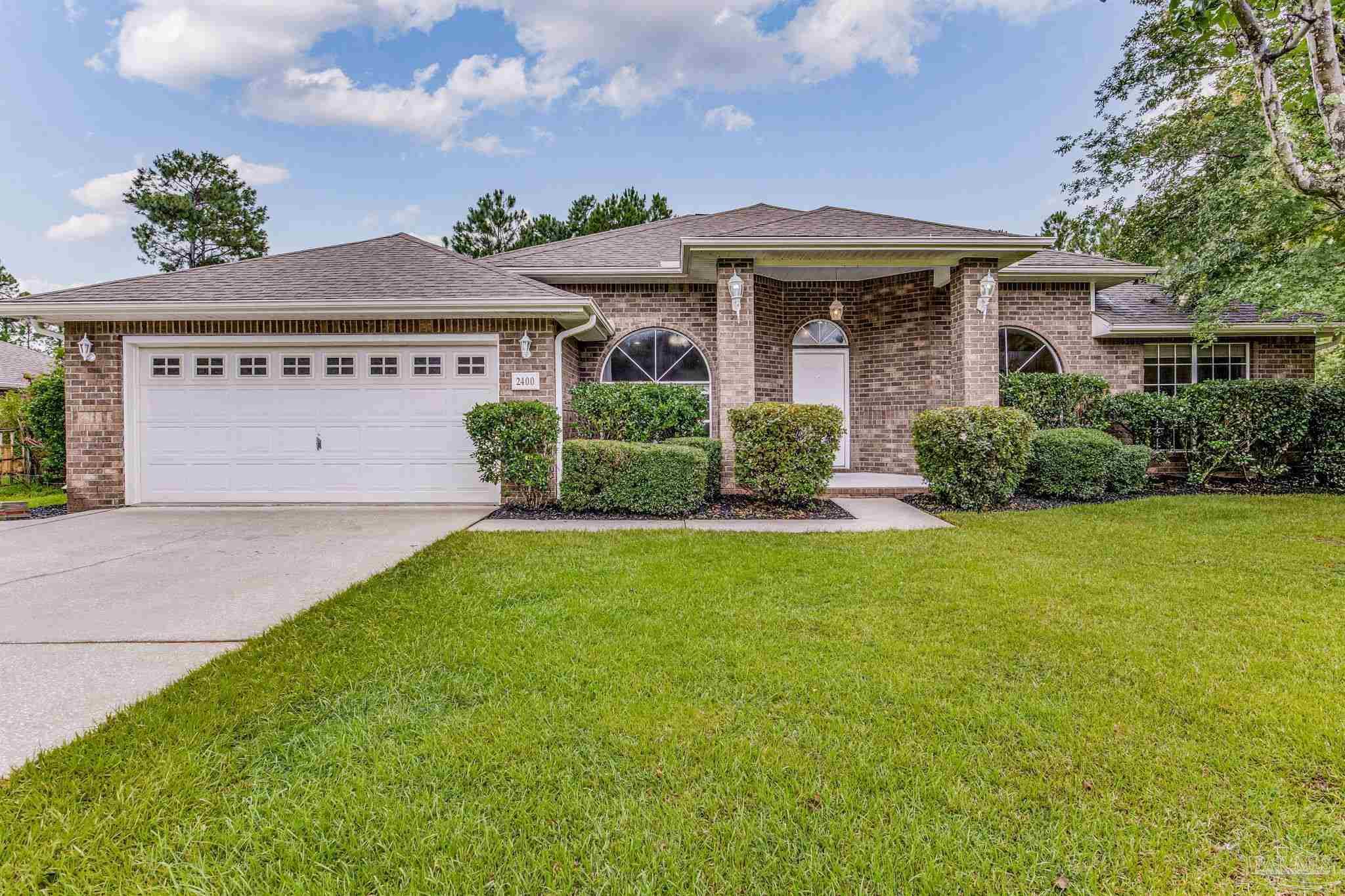 Cove Rd, Navarre, FL 32566