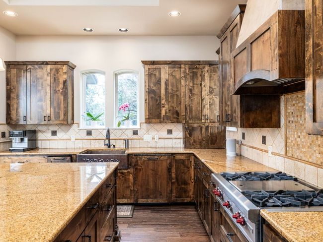 3701 Pappys Way, House other with 4 bedrooms, 5 bathrooms and 6 parking in Austin TX | Image 8