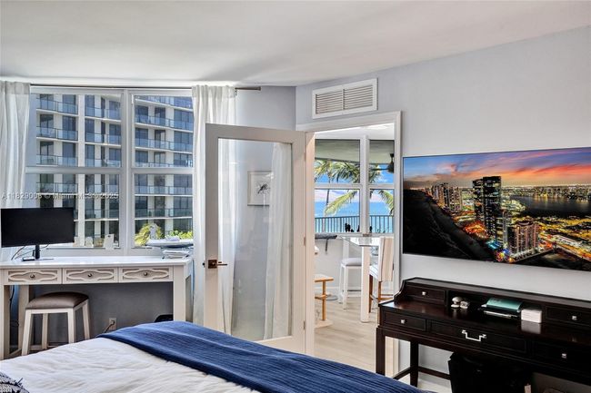 APT-403 - 1340 Ocean Blvd, Condo with 2 bedrooms, 2 bathrooms and null parking in Pompano Beach FL | Image 23