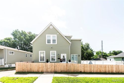 956 Erskine Ave, Saint Louis, MO, 63125-1830 | Card Image