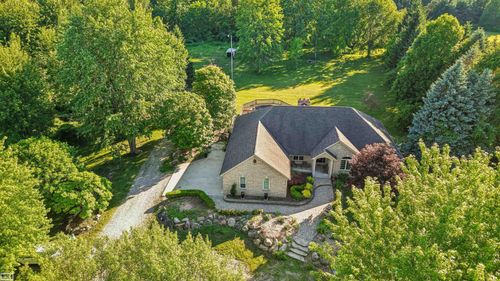 1902 Bauman Road, Columbus Township, MI, 48063 | Card Image