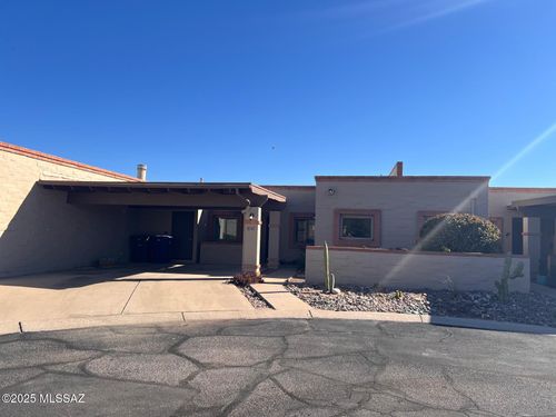 8141 E Daniella Circle, Tucson, AZ, 85715 | Card Image