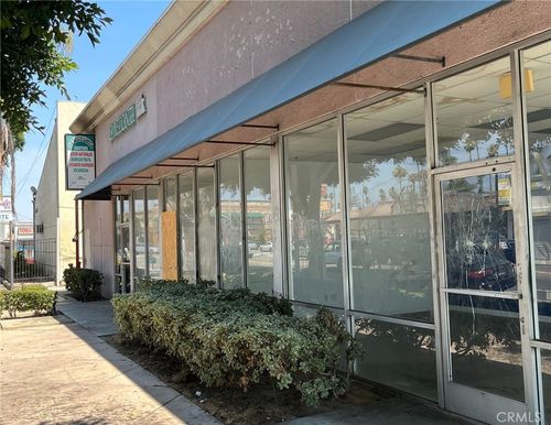 220 W Anaheim St, Wilmington, CA, 90744-4491 | Card Image