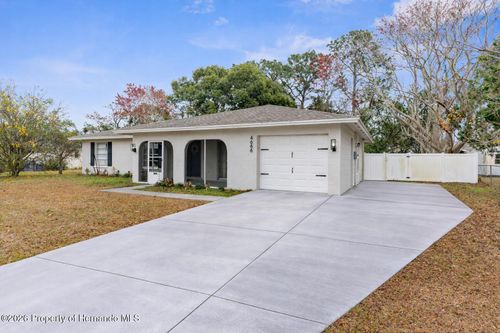 4666 Kirkland Ave, SPRING HILL, FL, 34606-1831 | Card Image