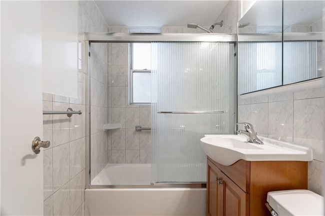 APT-2J - 82-40 Austin St, Home with 2 bedrooms, 1 bathrooms and null parking in Kew Gardens NY | Image 21