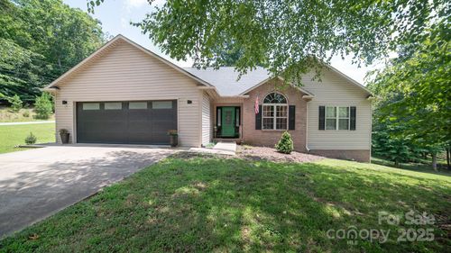 5692 Marblestone Dr, Granite Falls, NC, 28630-8235 | Card Image