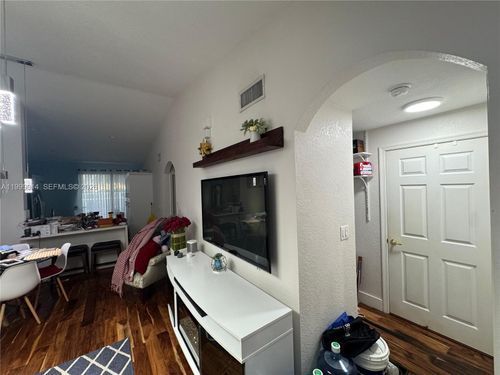 2633 Sw 187th Ave, Miramar, FL, 33029-2440 | Card Image