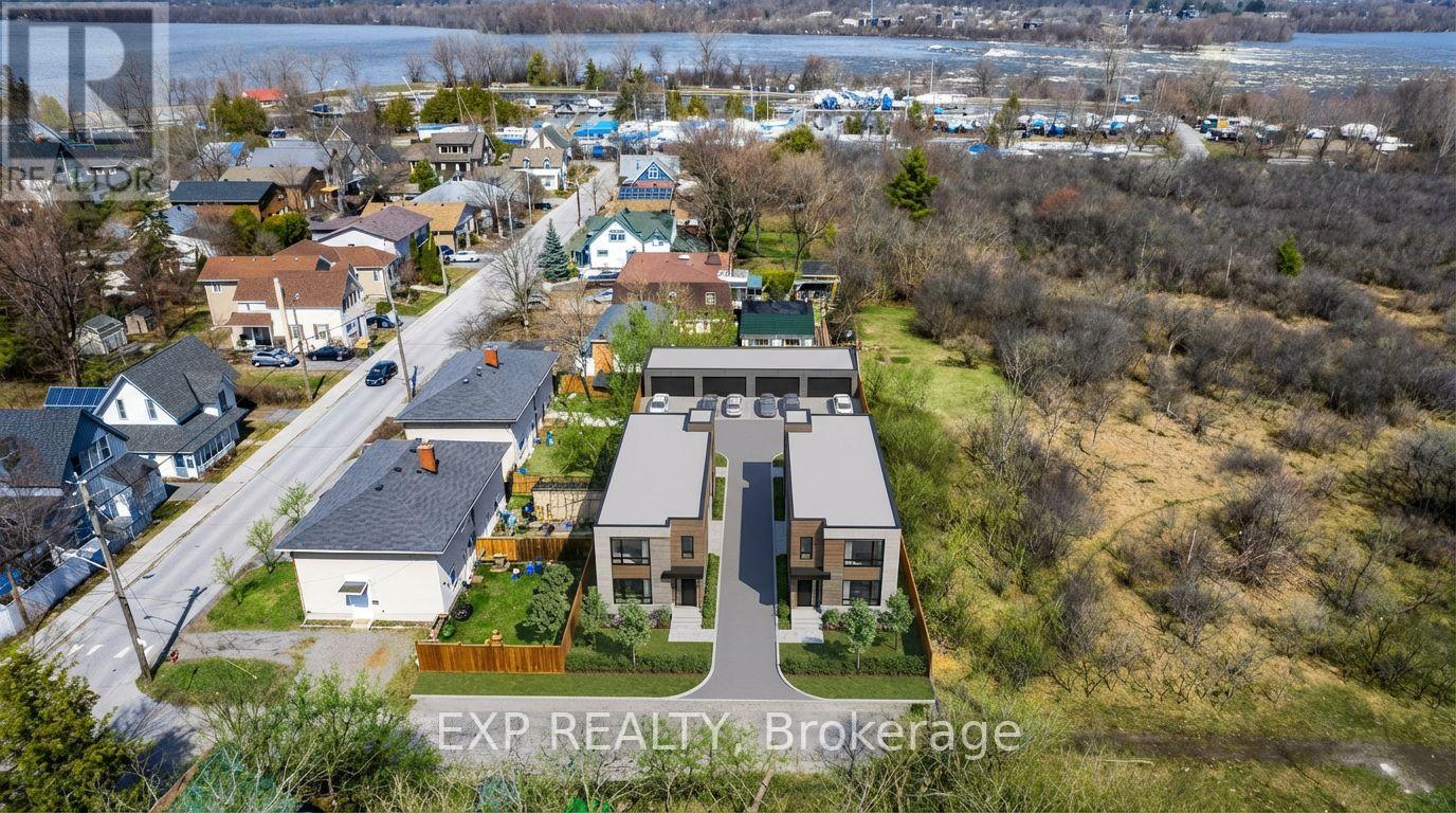 Land in Ottawa
