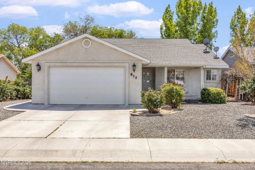 812 Augusta Ln, Fallon, NV, 89406-3472 | Card Image