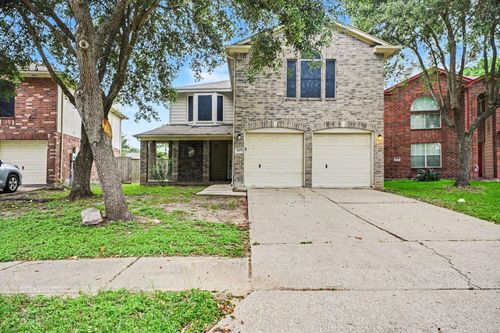 2875 Pebble Canyon Ln, Dickinson, TX, 77539-6375 | Card Image