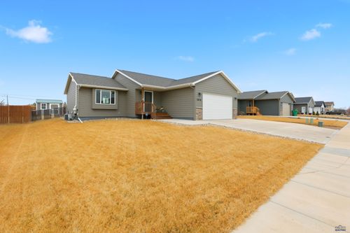5808 Derringer Rd, Rapid City, SD, 57703-9054 | Card Image