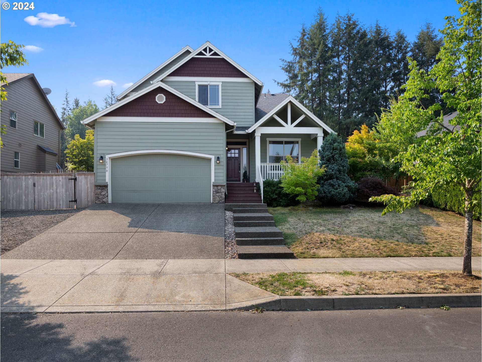 Katrina St, Sandy, OR 97055