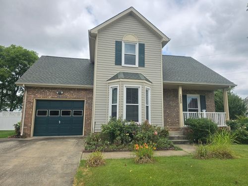 1225 Cobblestone Ln, Clarksville, TN, 37042-5871 | Card Image