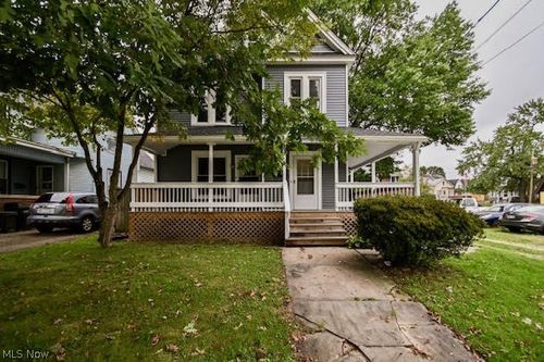 724/726 Amherst Road Ne, Massillon, OH, 44646 | Card Image