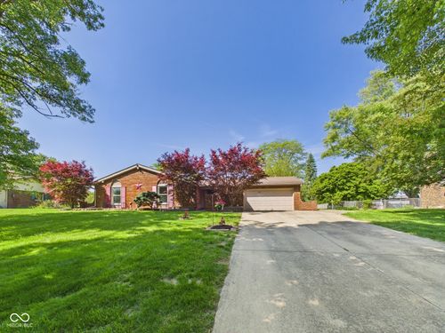 847 Glen Echo Dr, Anderson, IN, 46012-9737 | Card Image