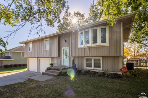 423 S Rice Road, Silver Lake, KS, 66539 | Card Image