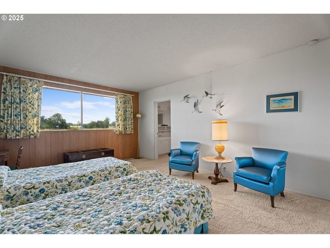 53767 E Honeyman Rd, House other with 7 bedrooms, 7 bathrooms and 2 parking in Scappoose OR | Image 33
